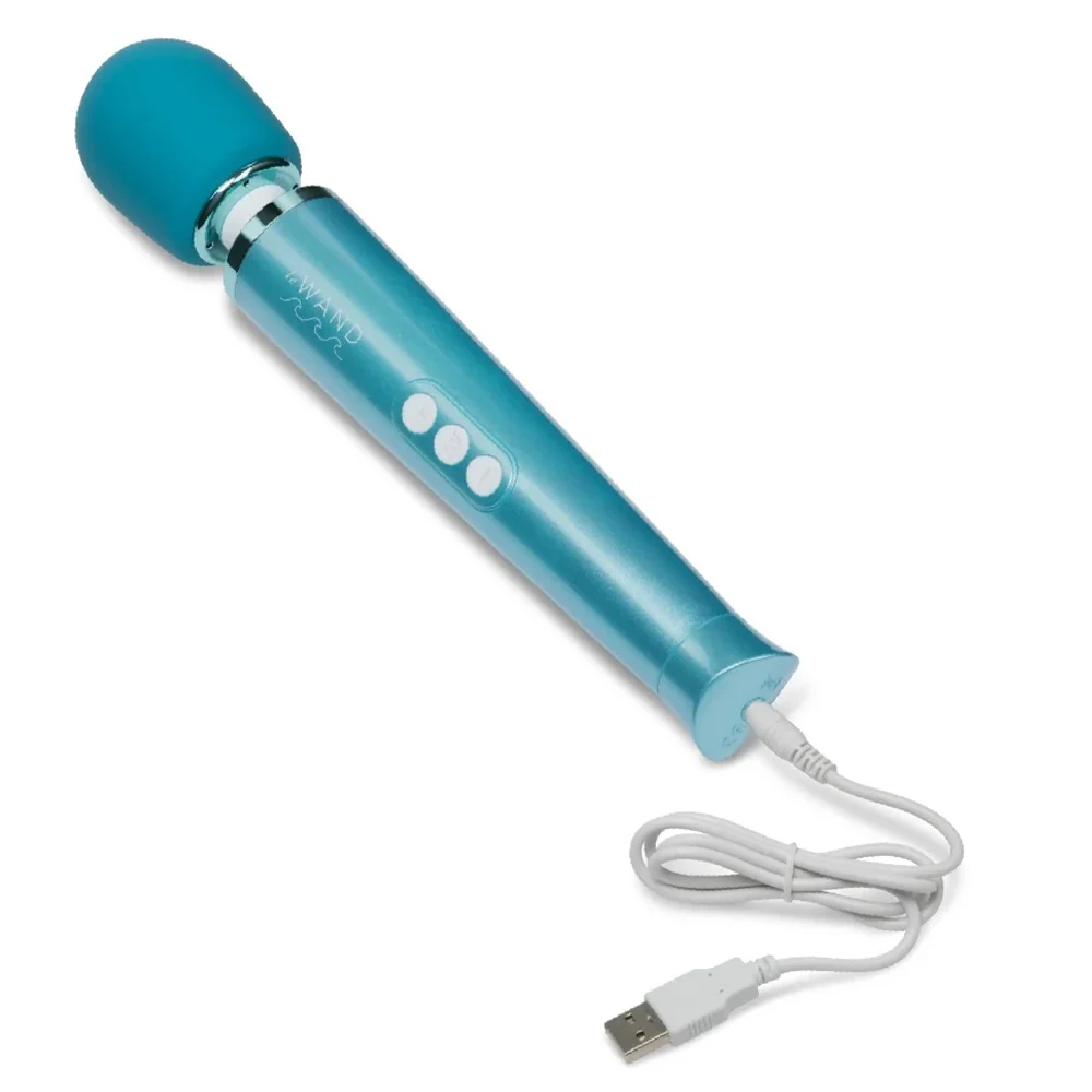 Le Wand Dive Submersible Rechargeable Vibrating Massager - Image 4
