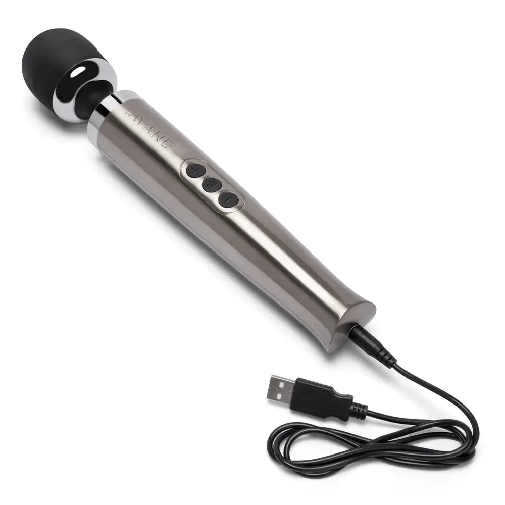 Le Wand Luxury Die Cast Metal Rechargeable Vibrating Massager - Image 4