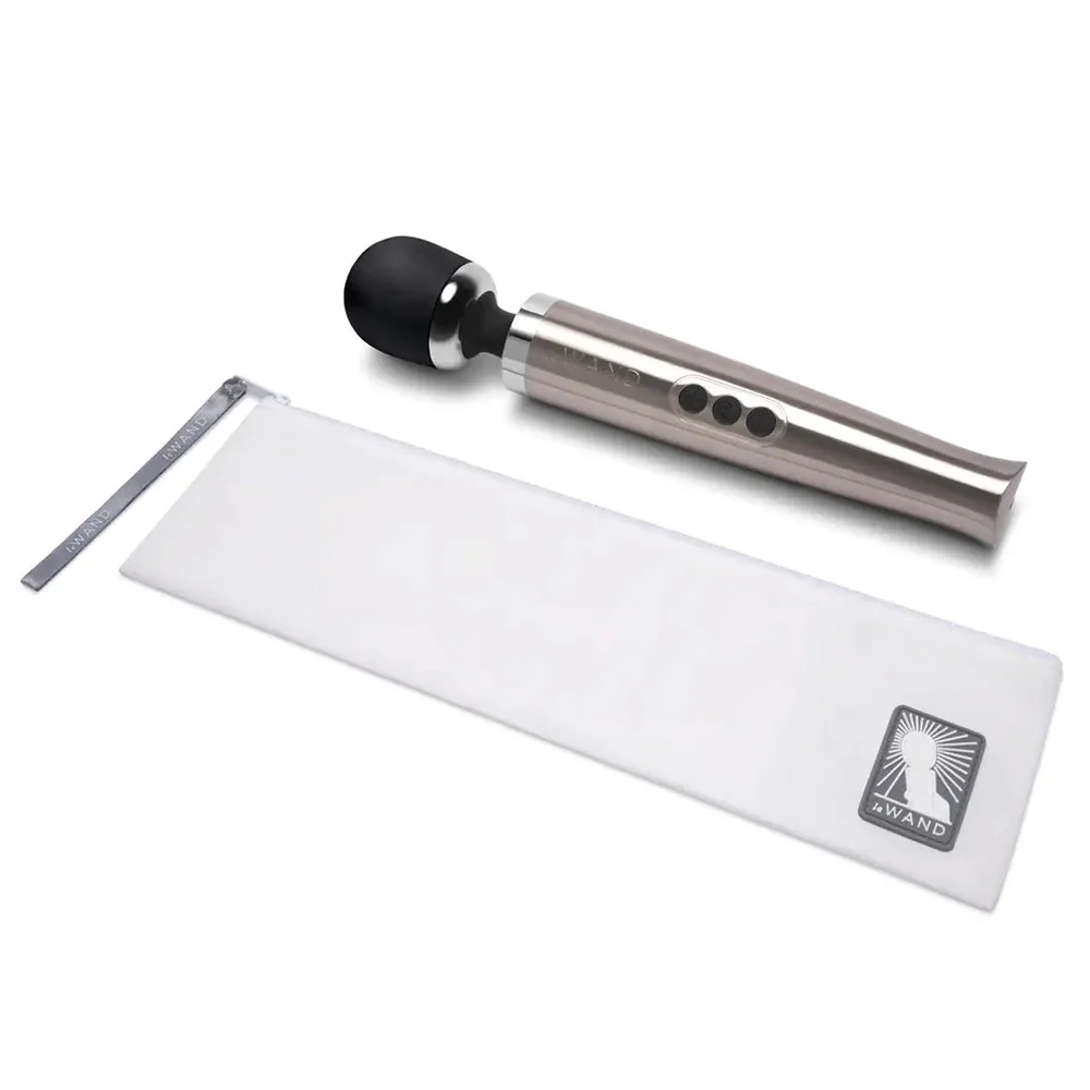 Le Wand Luxury Die Cast Metal Rechargeable Vibrating Massager - Image 5