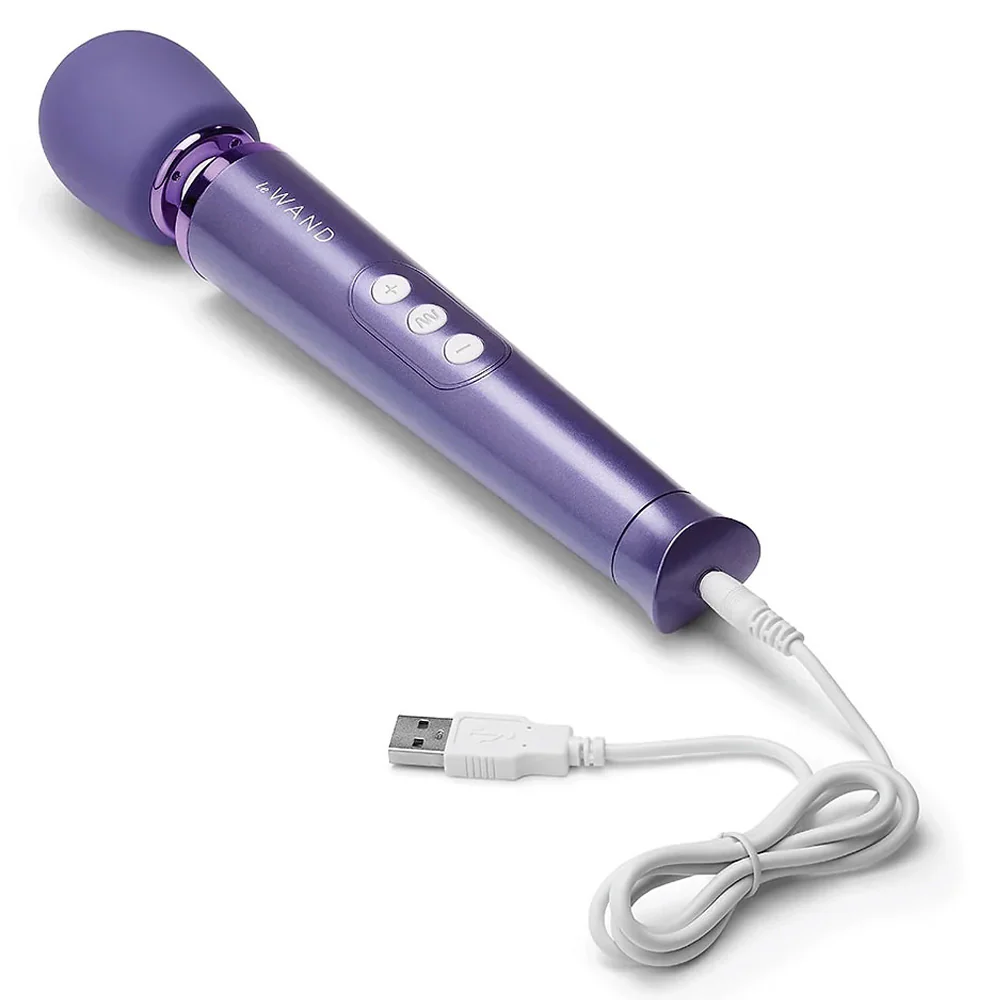 Le Wand Petite Luxury Rechargeable Vibrating Massager - Image 8